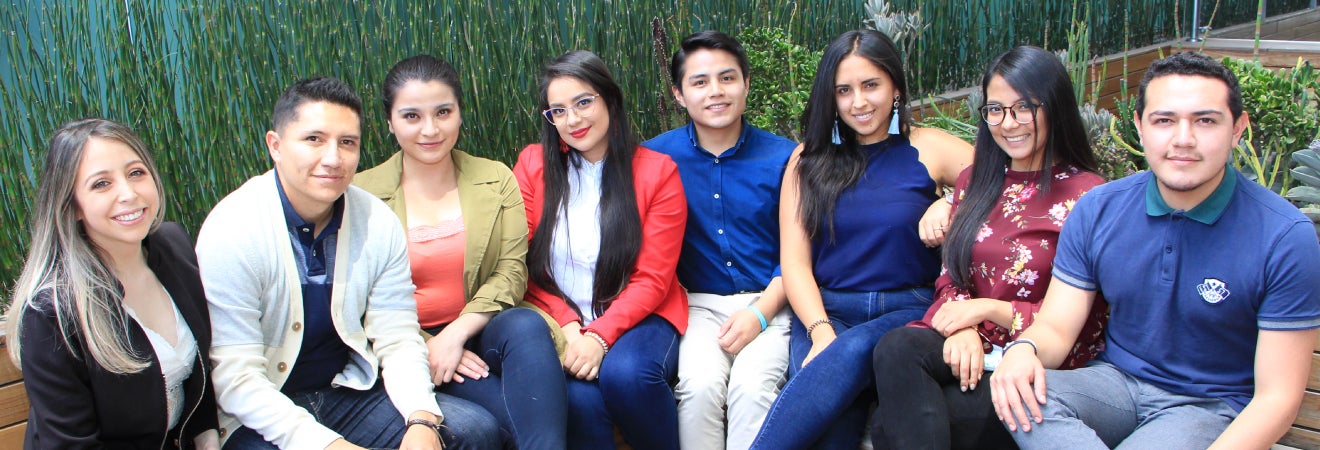 Jóvenes Jóvenes